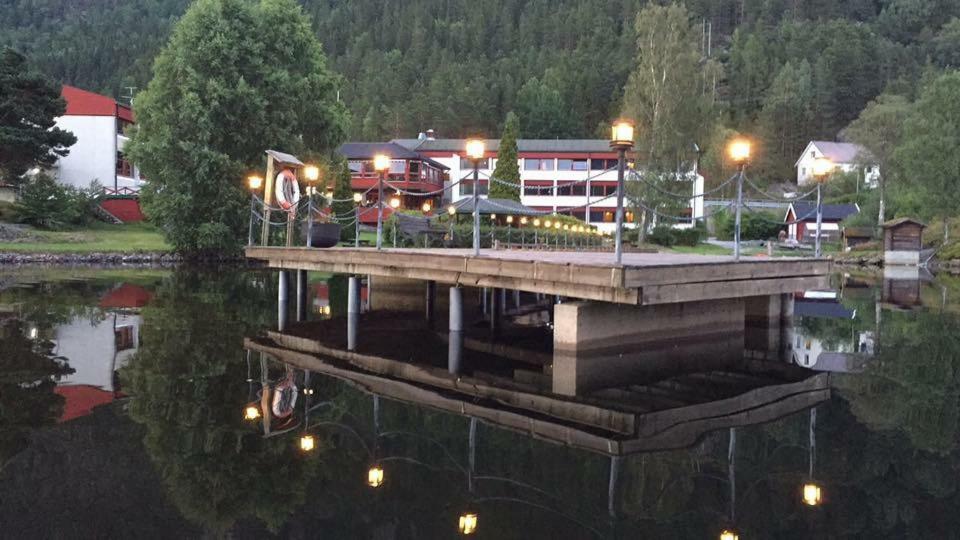 Revsnes Hotel Byglandsfjord Buitenkant foto
